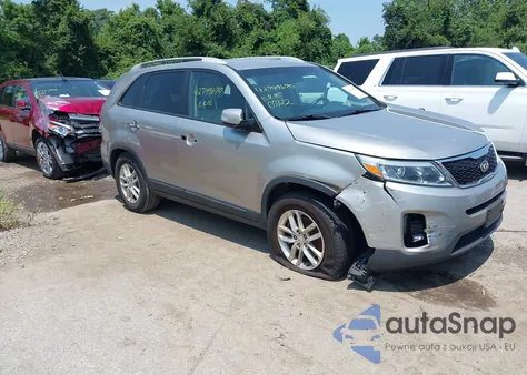 2015 Kia Sorento Lx V6 z USA, uszkodzony, nr VIN 5XYKT4A77FG640986